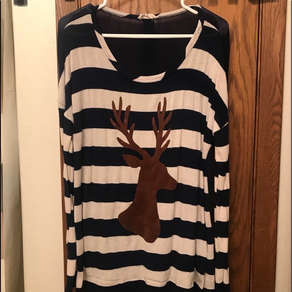 Long sleeve light weight sweater - Picture 1 of 2